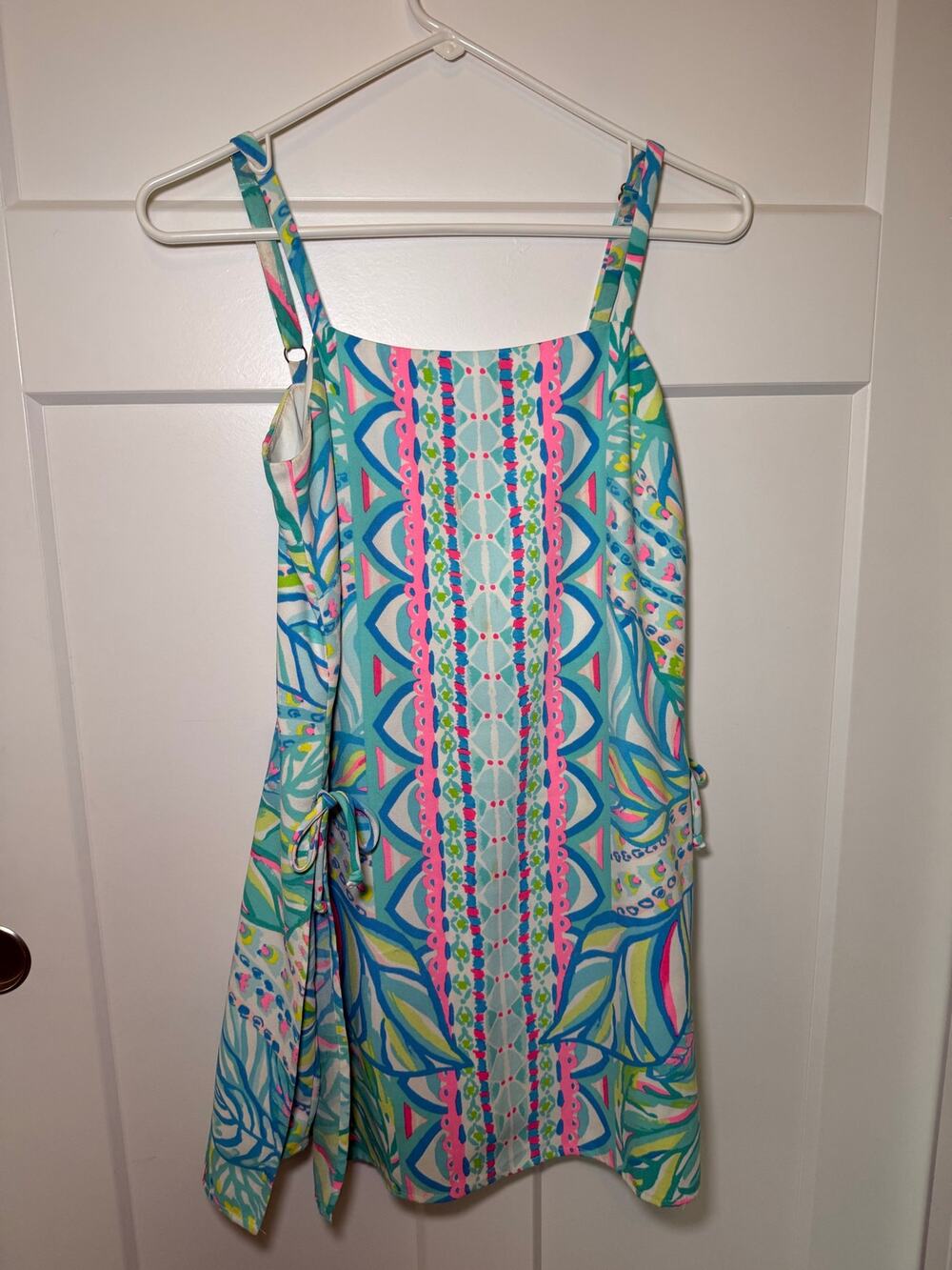 Lilly Pulitzer Size 0 Romper Blue Pink Tropical Print Side Tie Adjustable Straps